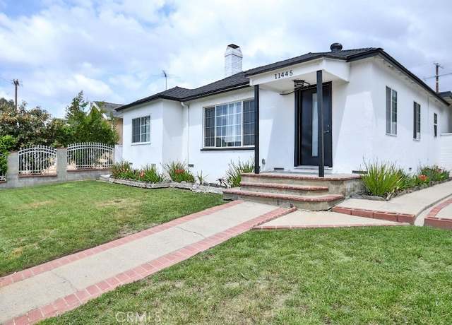 Property at 11445 Saticoy St, North Hollywood, CA 91605, 6 beds, 4 baths