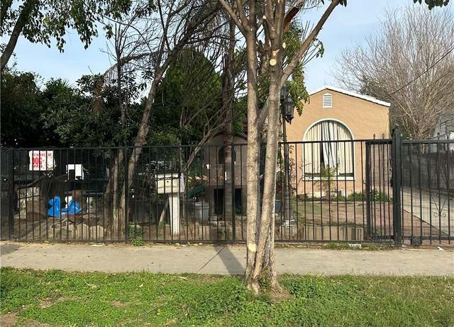 Property at 6738 Sylmar Ave, Van Nuys, CA 91405, 2 beds, 1 bath