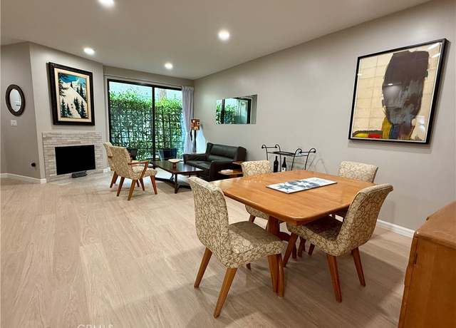 Property at 1108 18th St #7, Santa Monica, CA 90403, 2 beds, 2.5 baths
