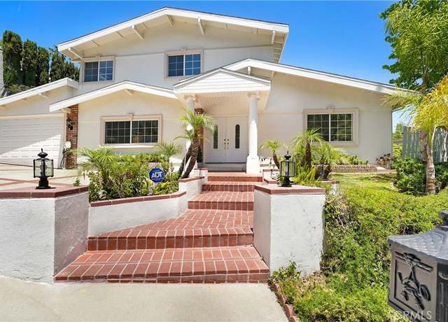 Property at 17043 Empanada Pl, Encino, CA 91436, 3 beds, 2.5 baths