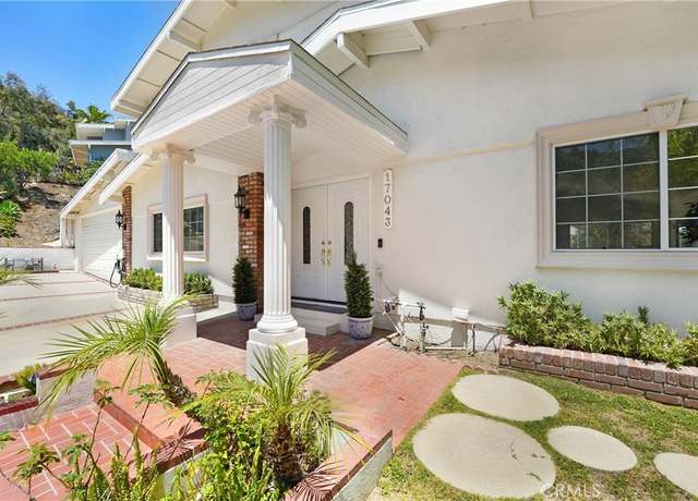 Property at 17043 Empanada Pl, Encino, CA 91436, 3 beds, 2.5 baths