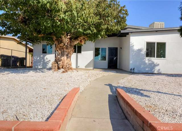 Property at 1706 Orange St, Redlands, CA 92374, 4 beds, 2.5 baths