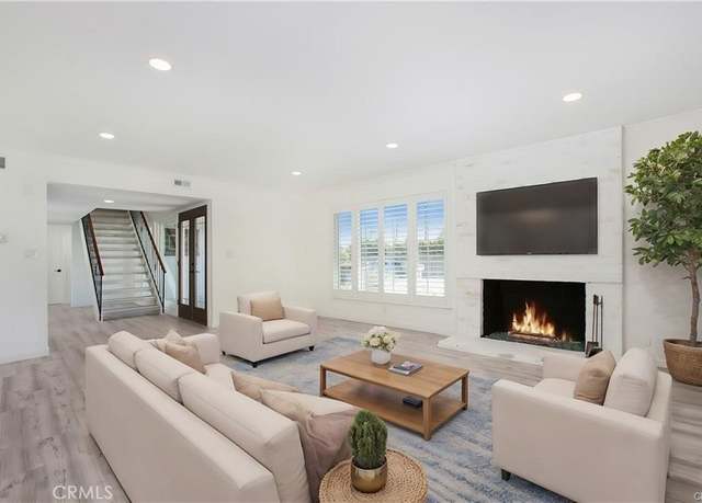 Property at 13772 Sanderstead Rd, Santa Ana, CA 92705, 4 beds, 2 baths