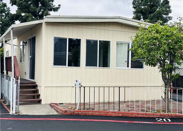 Property at 12600 Van Nuys Blvd #20, Pacoima, CA 91331, 3 beds, 1 bath