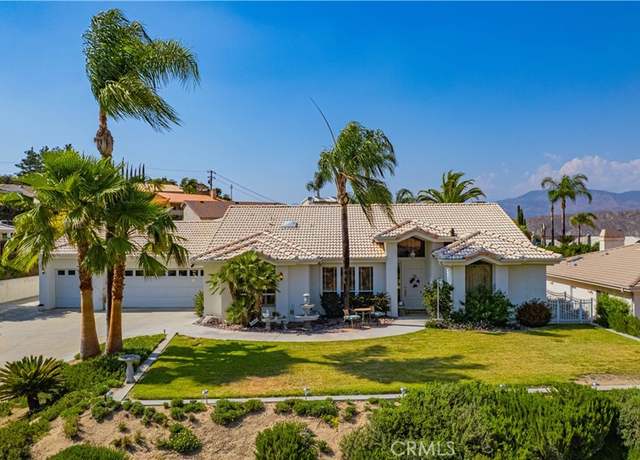 Property at 26665 Valle Heights Rd, Hemet, CA 92544, 3 beds, 3 baths