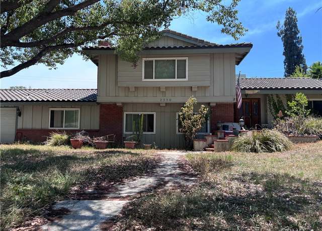Property at 2350 Shadow Hill Dr, Riverside, CA 92506, 4 beds, 2.5 baths
