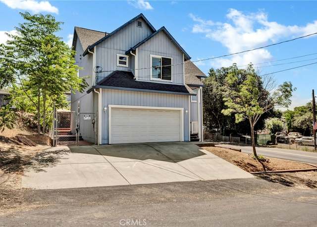 Property at 3196 12th St, Clearlake, CA 95422, 3 beds, 2.5 baths