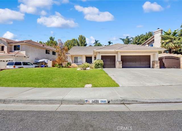 Property at 14211 Sequoia Rd, Canyon Country, CA 91387, 3 beds, 2.5 baths