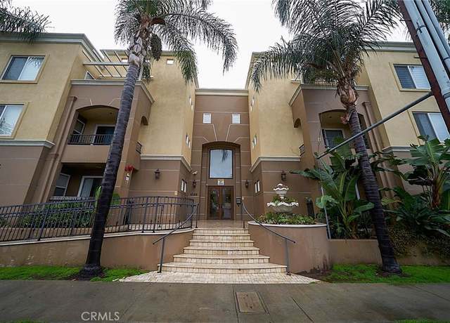 Property at 4568 W 1st St #307, Los Angeles, CA 90004, 2 beds, 2.5 baths