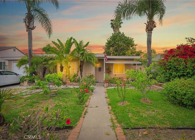 Property at 1619 W 11th St, Santa Ana, CA 92703, 2 beds, 1 bath