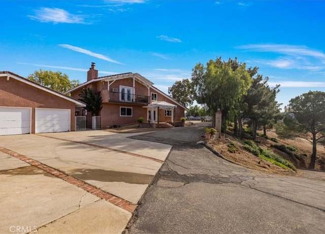 Property at 30406 Romero Canyon Rd, Castaic, CA 91384, 4 beds, 3.5 baths