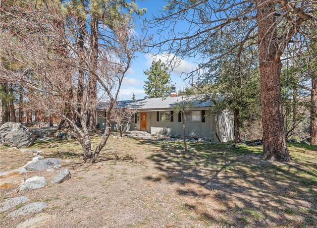 Property at 5215 Lone Pine Canyon Rd, Wrightwood, CA 92397, 6 beds, 4 baths