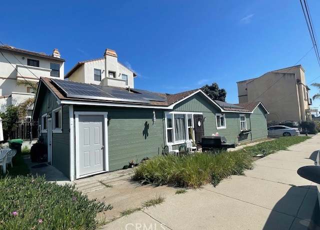 Property at 172 N 13th St, Grover Beach, CA 93433, 5 beds, 4 baths