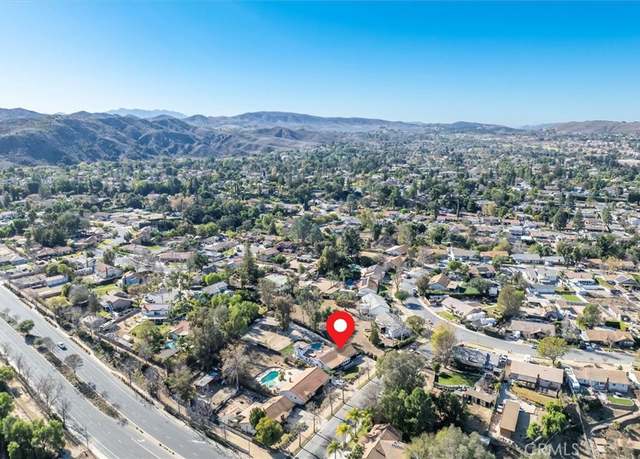 Property at 922 Carefree Dr, Simi Valley, CA 93065, 4 beds, 4 baths