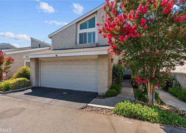 Property at 23121 Yvette Ln, Valencia, CA 91355, 3 beds, 3 baths