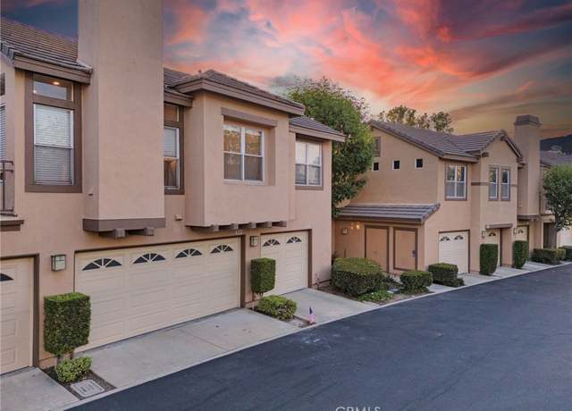 Property at 922 S Country Glen Way, Anaheim, CA 92808, 2 beds, 2 baths