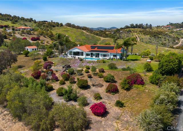 Property at 3610 Monserate Hill Ct, Fallbrook, CA 92028, 4 beds, 3.5 baths