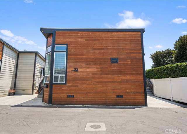 Property at 8250 Lankershim Blvd #36, North Hollywood, CA 91605, 2 beds, 2 baths