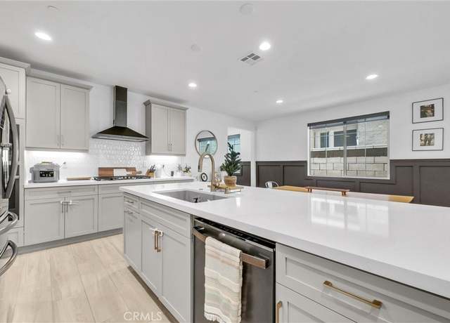 Property at 5321 Prato Ln, Fontana, CA 92336, 4 beds, 3 baths