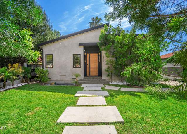 Property at 5622 Natick Ave, Los Angeles, CA 91411, 5 beds, 5.5 baths