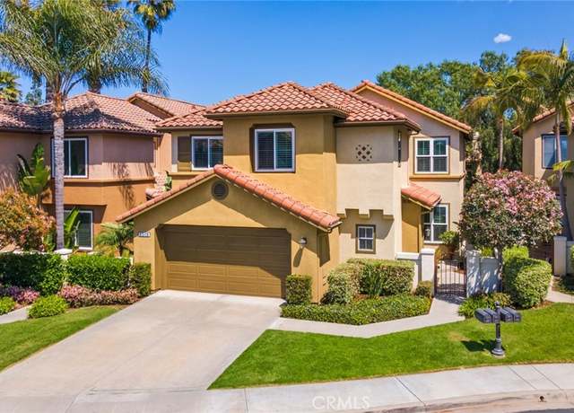 Property at 2515 Lewis Dr, Tustin, CA 92782, 4 beds, 2.5 baths