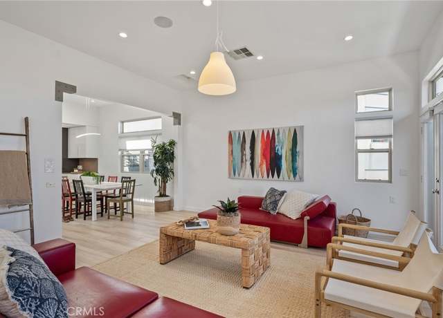 Property at 726 W 37th St, San Pedro, CA 90731, 5 beds, 5 baths