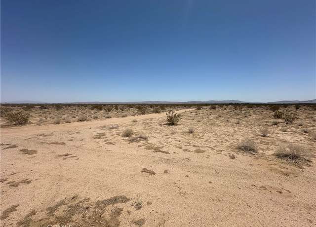 Property at 12 200th St E, Palmdale, CA 93591