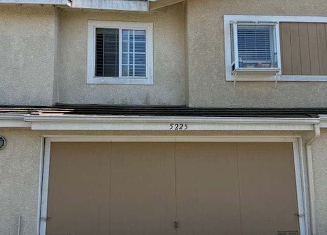 Property at 5225 Columbus Pl, Oxnard, CA 93033, 2 beds, 2 baths