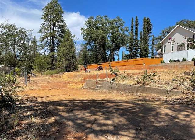 Property at 5035 Country Club Dr, Paradise, CA 95969
