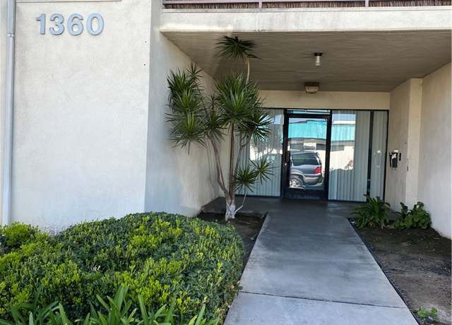 Property at 1360 Redondo Ave #103, Long Beach, CA 90804, 3 beds, 2 baths