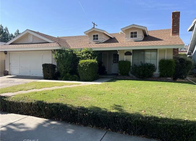 Property at 19615 Cedarcreek St, Canyon Country, CA 91351, 5 beds, 2 baths