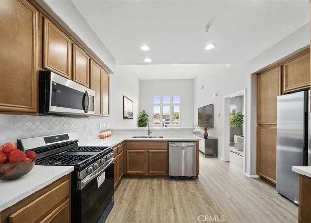 Property at 986 Coriander Dr #304, Hemet, CA 92545, 1 bed, 1 bath
