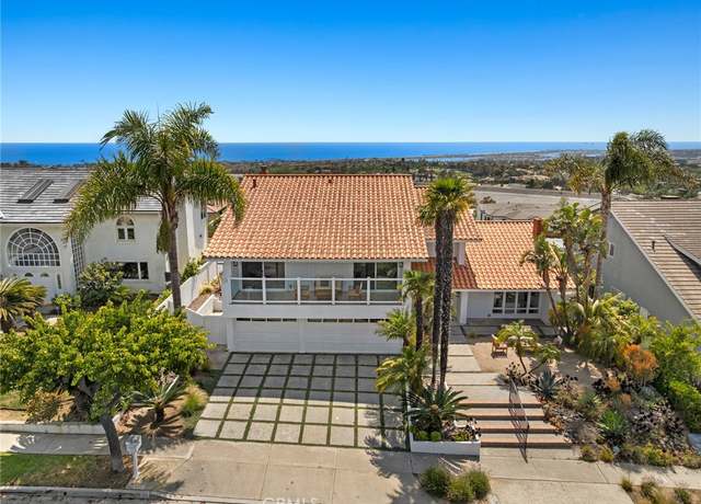 Property at 25 Point Loma Dr, Corona Del Mar, CA 92625, 4 beds, 3 baths