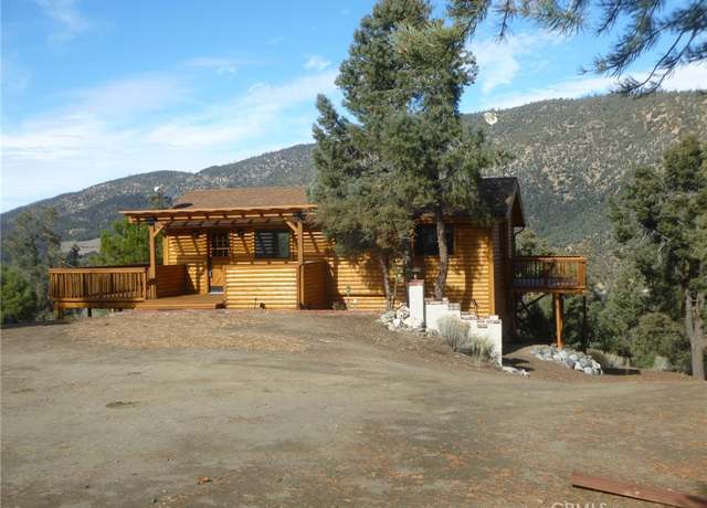 Property at 2106 Sangreia Ct, Pine Mtn Club, CA 93222, 2 beds, 1 bath