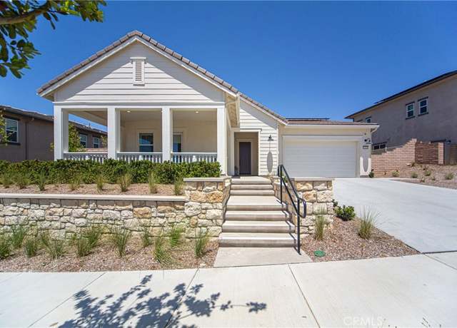 Property at 39454 Chamise St, Temecula, CA 92591, 4 beds, 2.5 baths