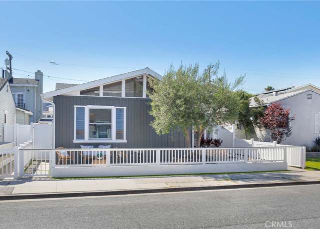 Property at 313 14 St, Seal Beach, CA 90740, 3 beds, 2 baths