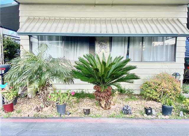 Property at 16600 Orange Ave, Spc 108, Paramount, CA 90723, 3 beds, 2 baths
