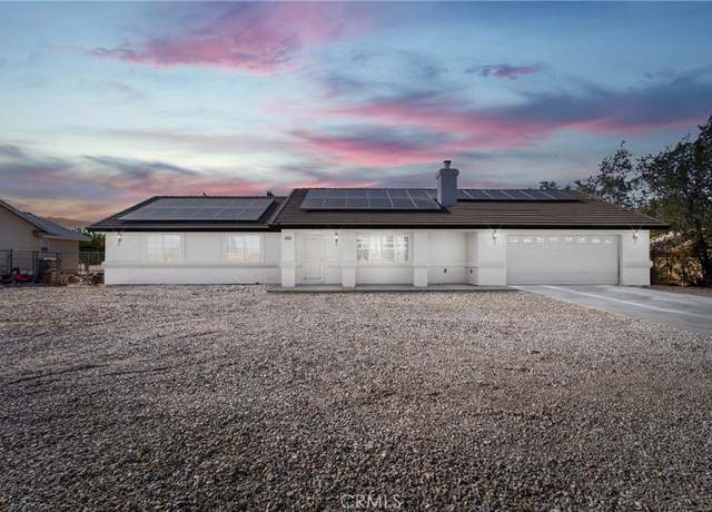 Property at 9986 Hemlock Ave, Hesperia, CA 92345, 4 beds, 3 baths