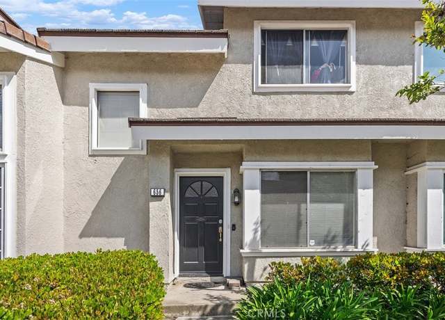 Property at 656 Springbrook N #21, Irvine, CA 92614, 2 beds, 2.5 baths