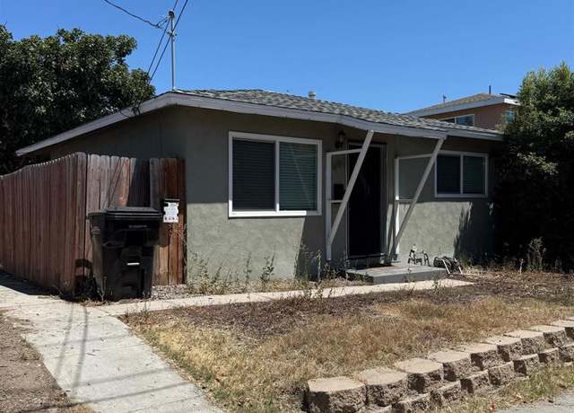 Property at 441-443 N 41St St, San Diego, CA 92102, 4 beds, 2 baths