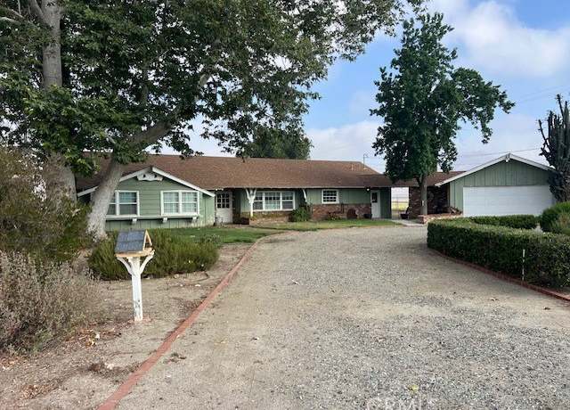 Property at 28900 Reservoir Ave, Nuevo, CA 92567, 4 beds, 3 baths