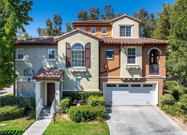 Property at 23437 Abbey Glen Pl, Valencia, CA 91354, 2 beds, 1 bath
