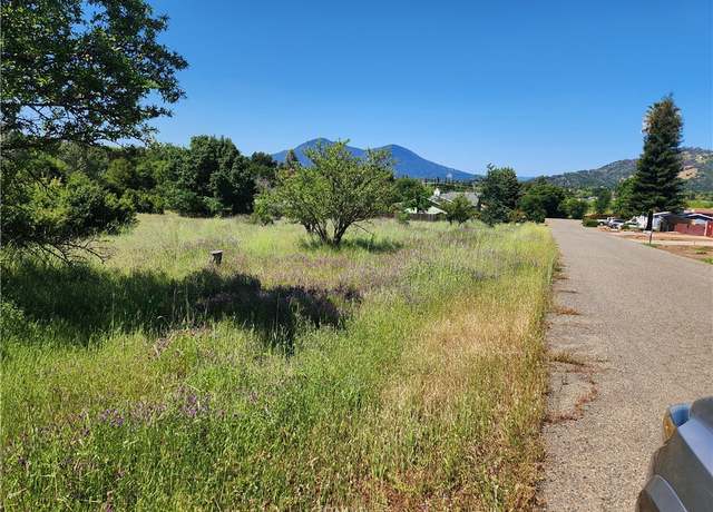 Property at 14241 Mcbride Ct, Clearlake Oaks, CA 95423