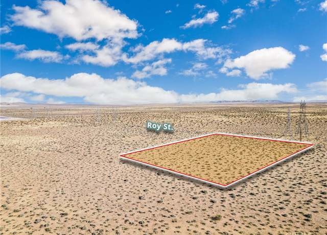 Property at 1000 Roy St, Hinkley, CA 92347