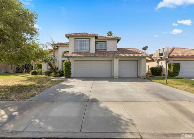 Property at 78665 Bradford Cir, La Quinta, CA 92253, 4 beds, 3 baths