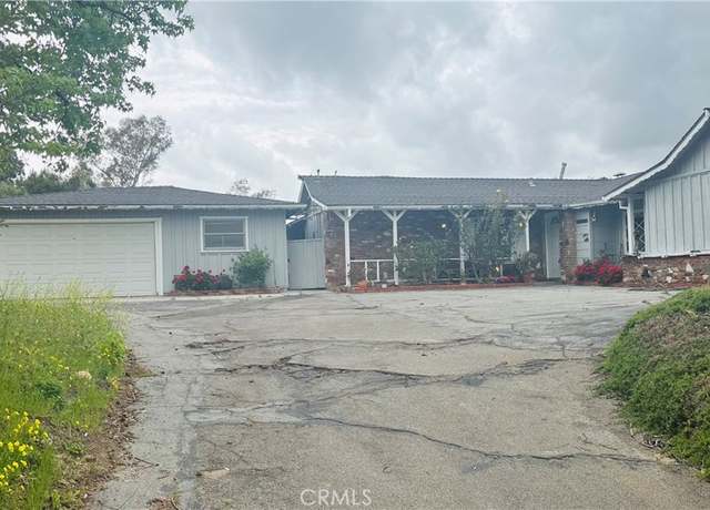 Property at 6290 E Rio Grande Dr, Anaheim, CA 92807, 3 beds, 1 bath