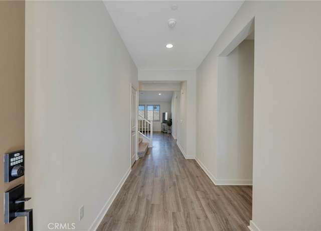 Property at 32482 Iron Trail Rd, Winchester, CA 92596, 5 beds, 3 baths