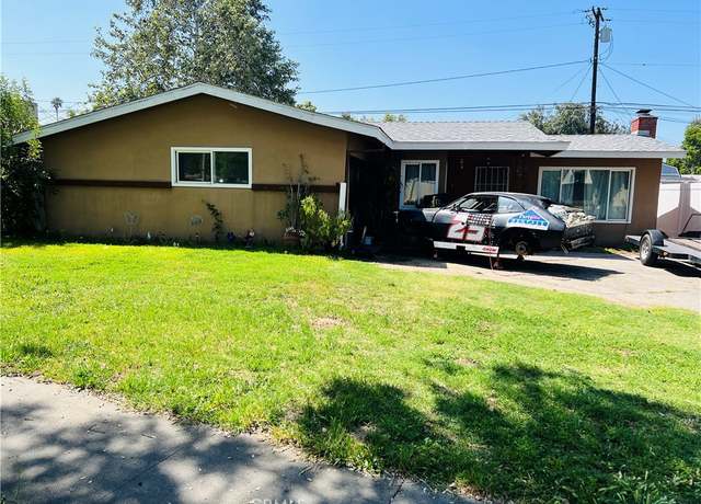 Property at 122 E Pioneer Ave, Redlands, CA 92374, 3 beds, 1 bath