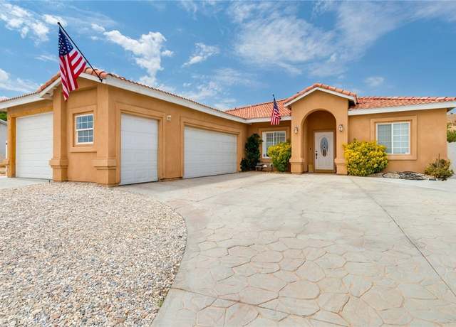Property at 14372 Schooner Dr, Helendale, CA 92342, 3 beds, 3 baths