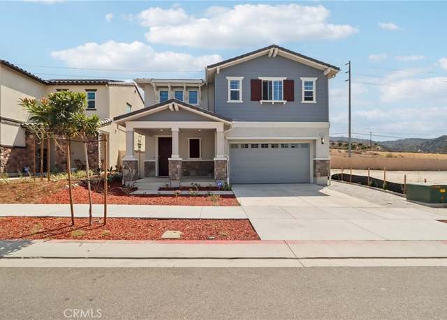 Property at 23724 Wilcox Dr, Newhall, CA 91321, 5 beds, 3 baths